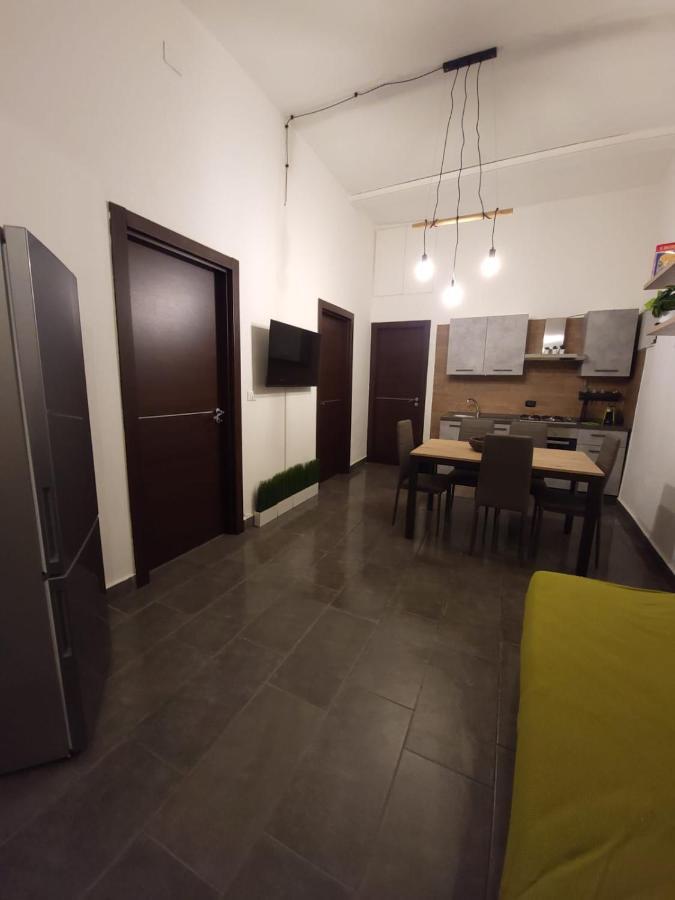 Giovenchi'S Apartment Palermo Bagian luar foto