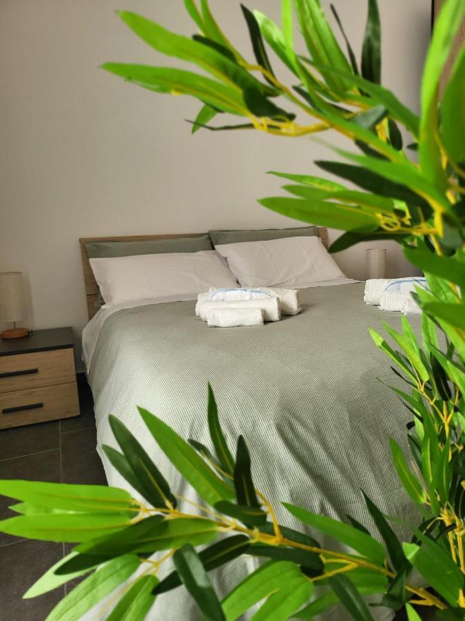 Giovenchi'S Apartment Palermo Bagian luar foto