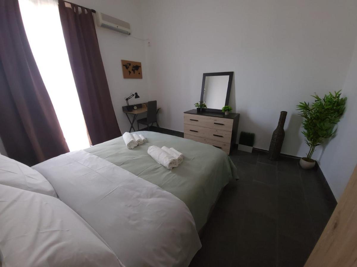 Giovenchi'S Apartment Palermo Bagian luar foto
